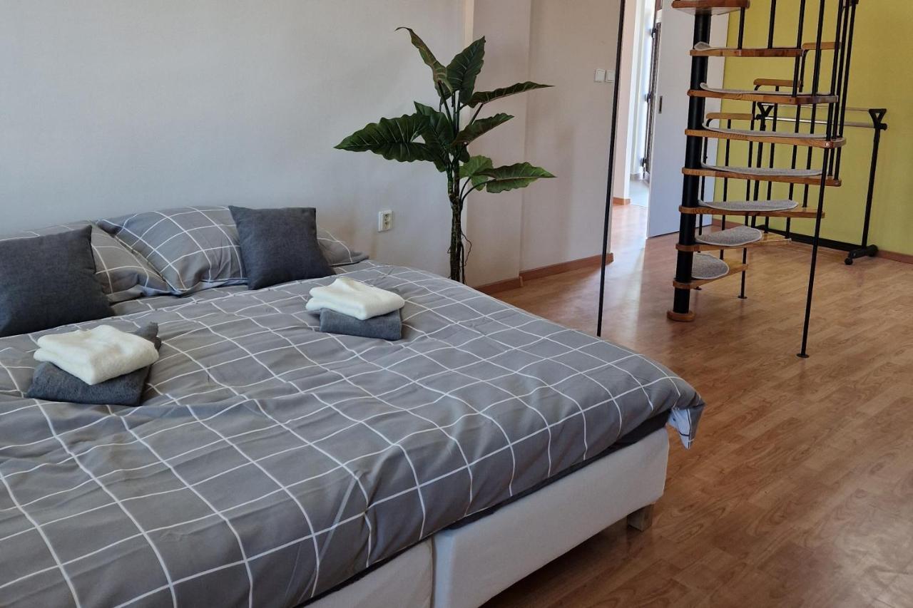 Apartmany Luzianky Neutra Exterior foto