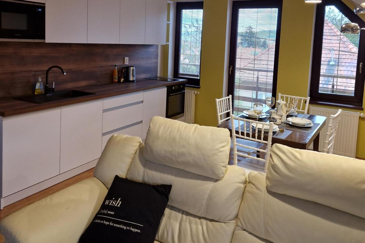 Apartmany Luzianky Neutra Exterior foto